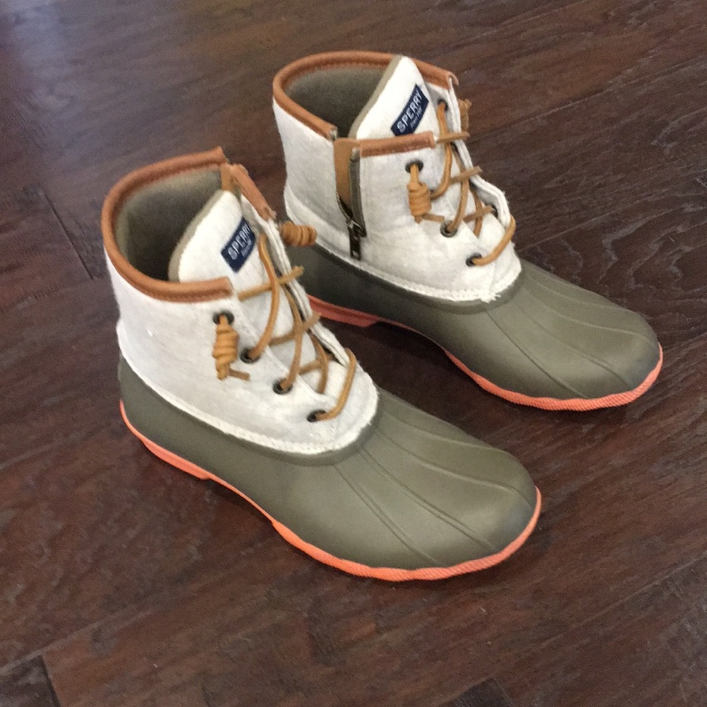 Rain boots